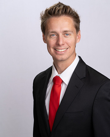 Collins-Headshots-7-22-26-HoffmanPhotoVideo-0048