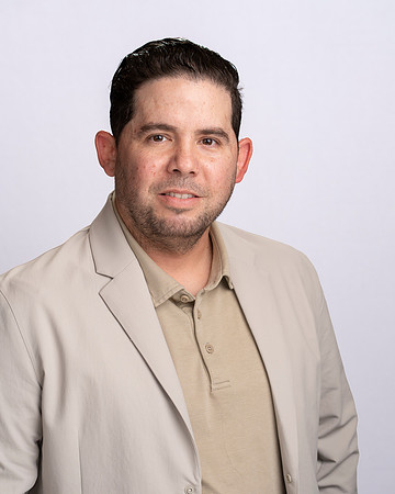 Collins-Headshots-7-22-26-HoffmanPhotoVideo-0087