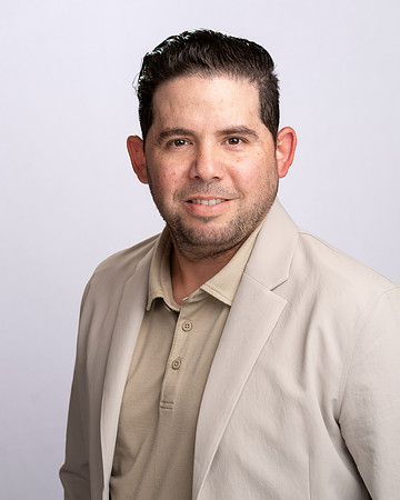 Collins-Headshots-7-22-26-HoffmanPhotoVideo-0088