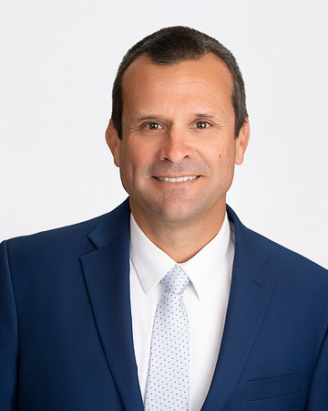 Collins-Headshots-8-18-26-HoffmanPhotoVideo-0015