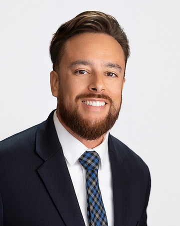 Collins-Headshots-8-18-26-HoffmanPhotoVideo-0027