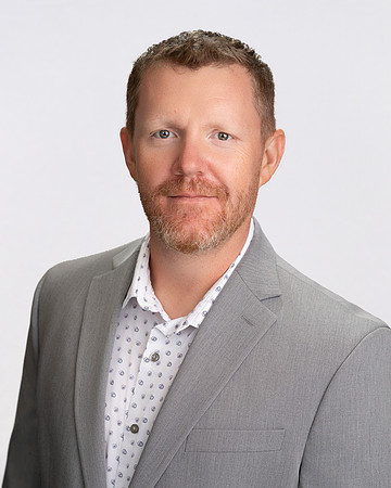 Collins-Headshots-8-18-26-HoffmanPhotoVideo-0088